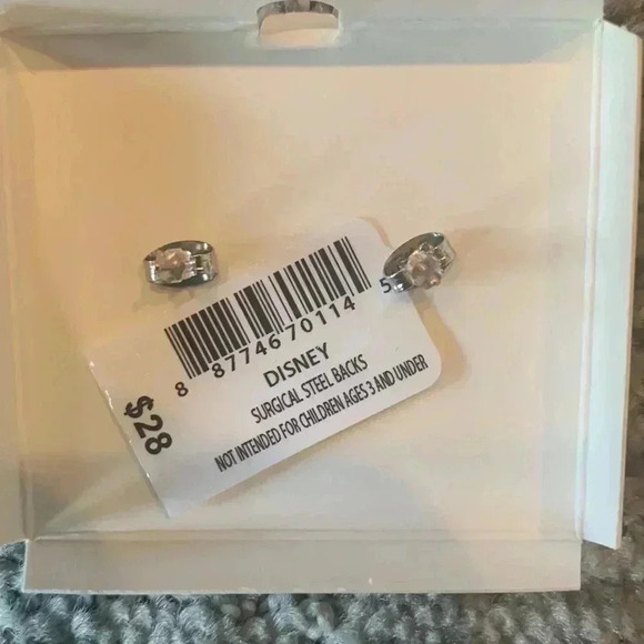 Jacmel Disney Minnie Mouse Crystal 10KT Gold Filled Earrings & Necklace - Picture 3 of 6